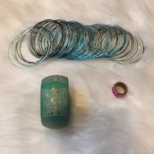BUNDLE OF BANGLES AND BONUS RING